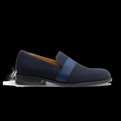 Mocassin smoking